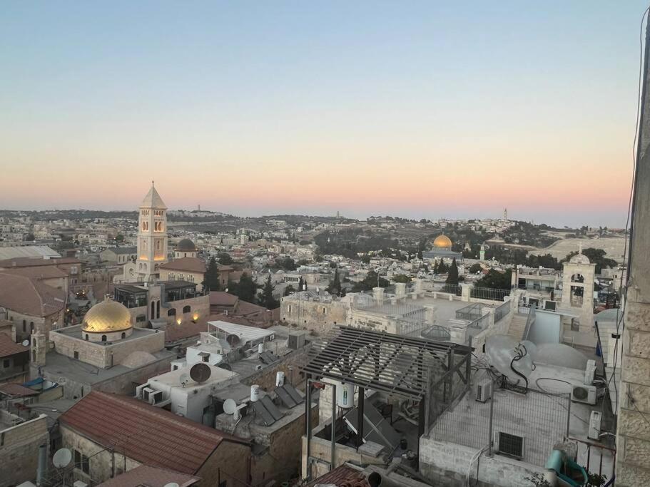 Very Nice Apartment With View Of All The Old City Yerusalem Bagian luar foto